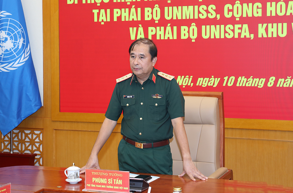 /UploadStore/admin/260810 trao quyet dinh/a4.jpg